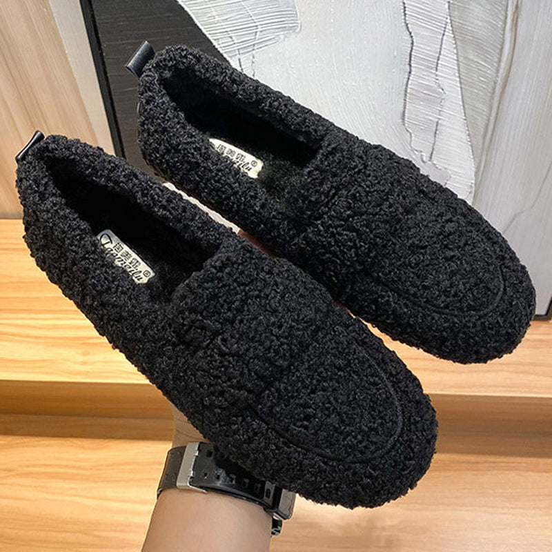 Fleece Lined Slippers for Warm Indoor Comfort