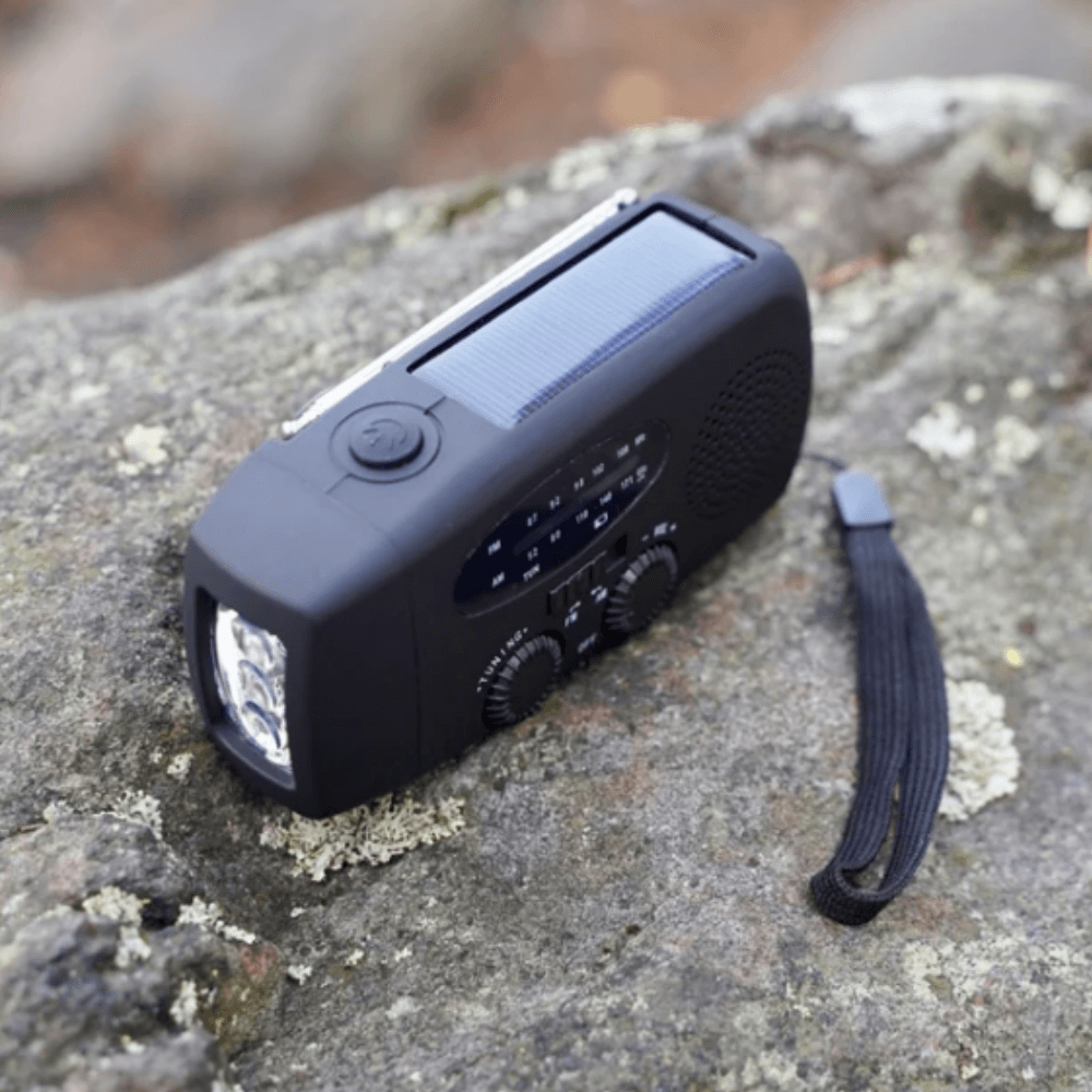 Emergency Solar Hand Crank Survival Radio